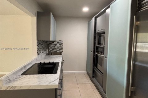 House in Margate, Florida 2 bedrooms, 137.68 sq.m. № 2068723