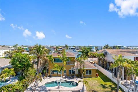 Villa ou maison à vendre à Treasure Island, Floride: 4 chambres, 251.86 m2 № 2108330 - photo 8