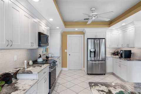 Villa ou maison à vendre à Treasure Island, Floride: 4 chambres, 251.86 m2 № 2108330 - photo 28