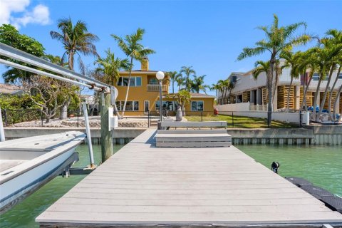 Villa ou maison à vendre à Treasure Island, Floride: 4 chambres, 251.86 m2 № 2108330 - photo 7
