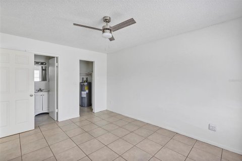 Villa ou maison à louer à Ocala, Floride: 1 chambre, 48.77 m2 № 1802244 - photo 10