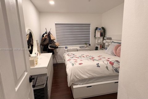 Copropriété à vendre à Doral, Floride: 3 chambres, 109.35 m2 № 2002887 - photo 8