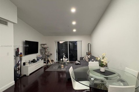 Copropriété à vendre à Doral, Floride: 3 chambres, 109.35 m2 № 2002887 - photo 6