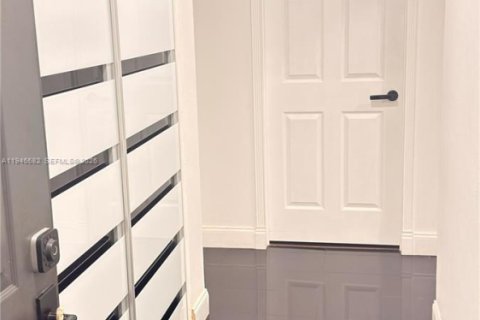 Copropriété à vendre à Doral, Floride: 3 chambres, 109.35 m2 № 2002887 - photo 11