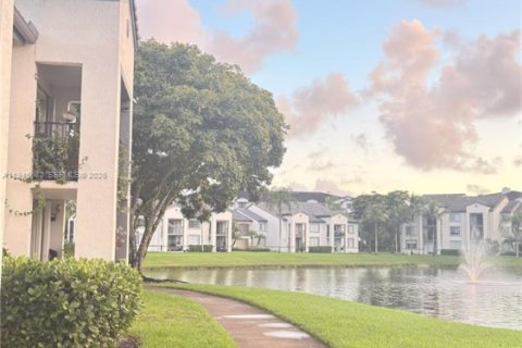 Copropriété à vendre à Doral, Floride: 3 chambres, 109.35 m2 № 2002887 - photo 22