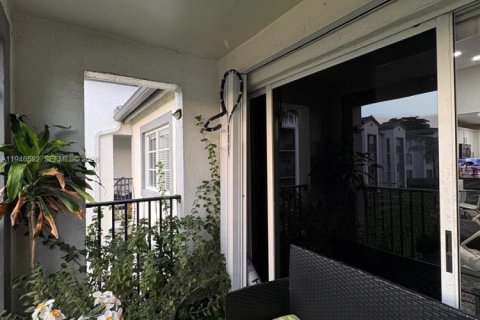 Copropriété à vendre à Doral, Floride: 3 chambres, 109.35 m2 № 2002887 - photo 21