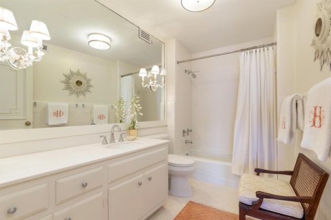 Condominio en venta en Palm Beach, Florida, 3 dormitorios, 226.96 m2 № 2190956 - foto 21