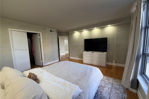 Снять в аренду кондоминиум в Авентура, Флорида 2 спальни, 126.44м2, № 2004439 - фото 16