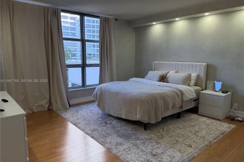 Снять в аренду кондоминиум в Авентура, Флорида 2 спальни, 126.44м2, № 2004439 - фото 14