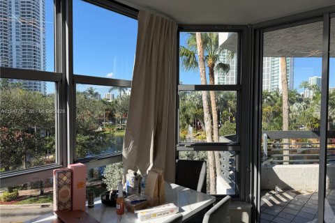 Снять в аренду кондоминиум в Авентура, Флорида 2 спальни, 126.44м2, № 2004439 - фото 13