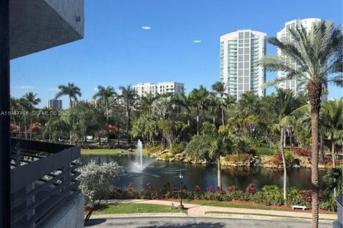 Снять в аренду кондоминиум в Авентура, Флорида 2 спальни, 126.44м2, № 2004439 - фото 17