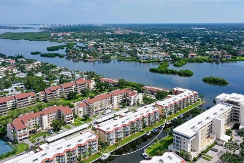 Condo à Sarasota, Floride, 2 chambres  № 2329750