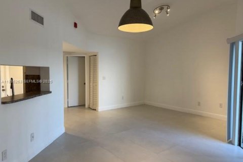 Condo in Homestead, Florida, 2 bedrooms  № 1993408 - photo 5