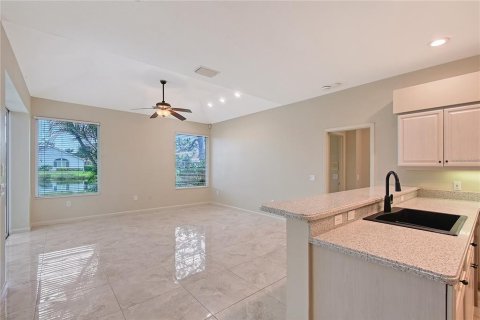 House in Sarasota, Florida 3 bedrooms, 212.93 sq.m. № 1793666 - photo 11