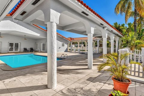 Villa ou maison à vendre à North Miami, Floride: 5 chambres, 363.06 m2 № 2034698 - photo 18