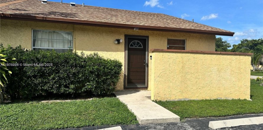 Дом в Дирфилд-Бич, Флорида 2 спальни, 88.44м2 № 1972880