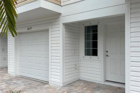 Townhouse in Bradenton, Florida 2 bedrooms, 102.19 sq.m. № 2156894 - photo 2