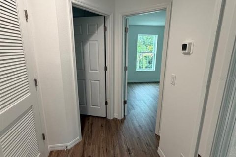 Townhouse in Bradenton, Florida 2 bedrooms, 102.19 sq.m. № 2156894 - photo 10