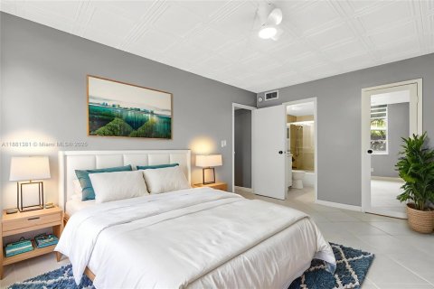 Condo in Fort Lauderdale, Florida, 2 bedrooms  № 1924873 - photo 6