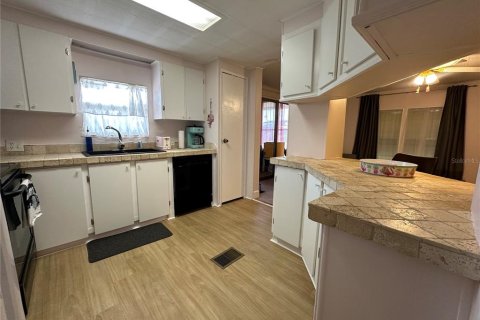 Appartement à louer à Bradenton, Floride: 2 chambres, 83.61 m2 № 2291206 - photo 3