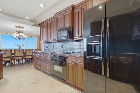 Copropriété à vendre à Lauderdale-by-the-Sea, Floride: 2 chambres, 170.94 m2 № 2429756 - photo 25