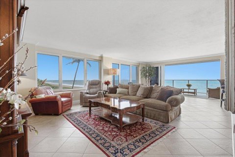 Copropriété à vendre à Lauderdale-by-the-Sea, Floride: 2 chambres, 170.94 m2 № 2429756 - photo 16