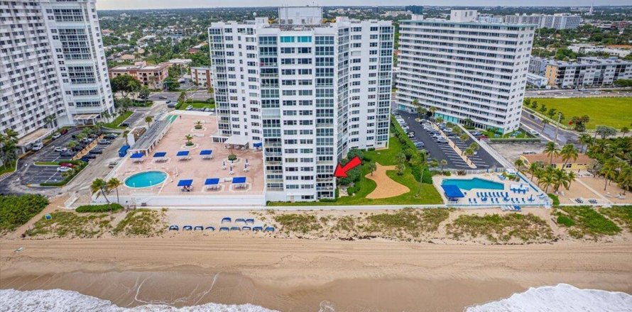 Condo à Lauderdale-by-the-Sea, Floride, 2 chambres  № 2429756