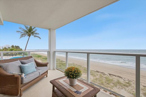 Copropriété à vendre à Lauderdale-by-the-Sea, Floride: 2 chambres, 170.94 m2 № 2429756 - photo 19