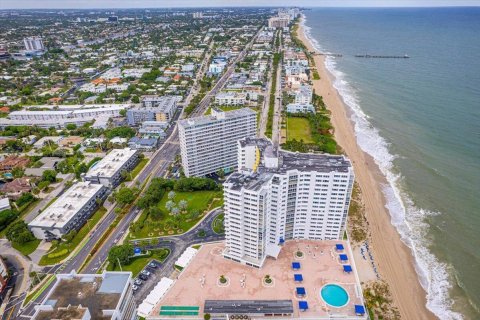 Copropriété à vendre à Lauderdale-by-the-Sea, Floride: 2 chambres, 170.94 m2 № 2429756 - photo 3