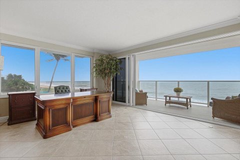 Copropriété à vendre à Lauderdale-by-the-Sea, Floride: 2 chambres, 170.94 m2 № 2429756 - photo 18
