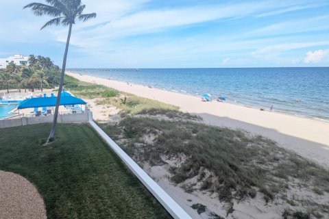 Copropriété à vendre à Lauderdale-by-the-Sea, Floride: 2 chambres, 170.94 m2 № 2429756 - photo 5