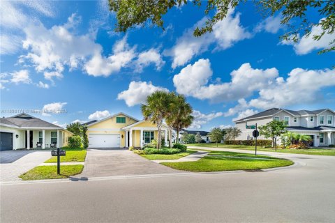 House in Loxahatchee Groves, Florida 3 bedrooms, 160.16 sq.m. № 1949577 - photo 2