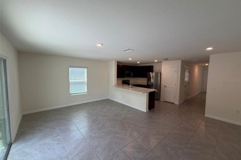 Townhouse in Ocala, Florida 3 bedrooms, 135.45 sq.m. № 2390943 - photo 11