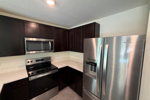 Townhouse in Ocala, Florida 3 bedrooms, 135.45 sq.m. № 2390943 - photo 8