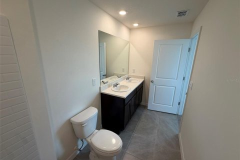 Townhouse in Ocala, Florida 3 bedrooms, 135.45 sq.m. № 2390943 - photo 15
