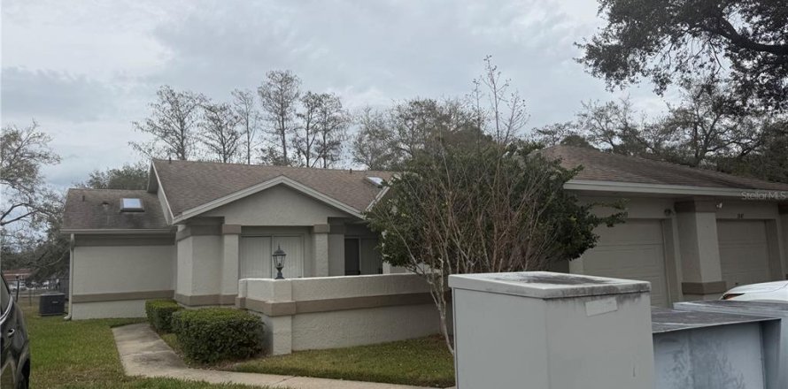 Adosado en Orlando, Florida 3 dormitorios, 115.94 m2 № 2235139
