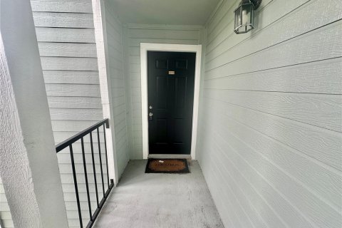 Condo in Orlando, Florida, 1 bedroom № 2259127 - photo 3