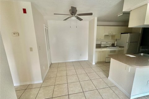 Condo in Orlando, Florida, 1 bedroom № 2259127 - photo 6