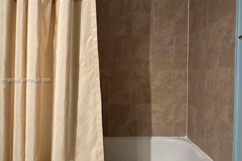 Condominio en venta en Hallandale Beach, Florida, 1 dormitorio, 85.01 m2 № 2048895 - foto 9