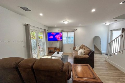 Casa en alquiler en Key Largo, Florida, 3 dormitorios, 120.03 m2 № 1804244 - foto 5