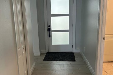 Villa ou maison à louer à Brooksville, Floride: 3 chambres, 174.75 m2 № 2386451 - photo 2