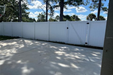 Villa ou maison à louer à Brooksville, Floride: 3 chambres, 174.75 m2 № 2386451 - photo 11