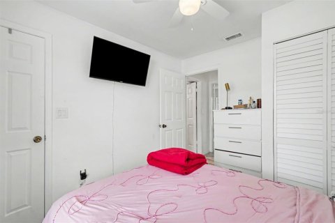 Propiedad comercial en venta en Fort Myers, Florida, 4 dormitorios, 156.91 m2 № 2202539 - foto 12