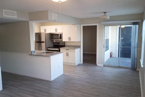 Appartement à louer à Orlando, Floride: 2 chambres, 86.77 m2 № 2135293 - photo 3