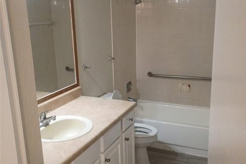 Appartement à louer à Orlando, Floride: 2 chambres, 86.77 m2 № 2135293 - photo 7