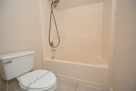 Villa ou maison à louer à Palm Coast, Floride: 4 chambres, 188.96 m2 № 2360785 - photo 25