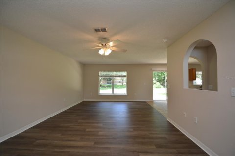 Villa ou maison à louer à Palm Coast, Floride: 4 chambres, 188.96 m2 № 2360785 - photo 6