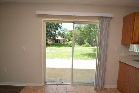 Villa ou maison à louer à Palm Coast, Floride: 4 chambres, 188.96 m2 № 2360785 - photo 9