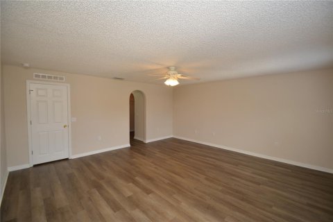 Villa ou maison à louer à Palm Coast, Floride: 4 chambres, 188.96 m2 № 2360785 - photo 23