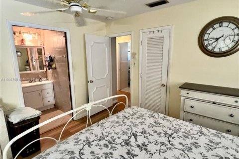 Villa ou maison à vendre à Margate, Floride: 2 chambres, 141.49 m2 № 1963586 - photo 17